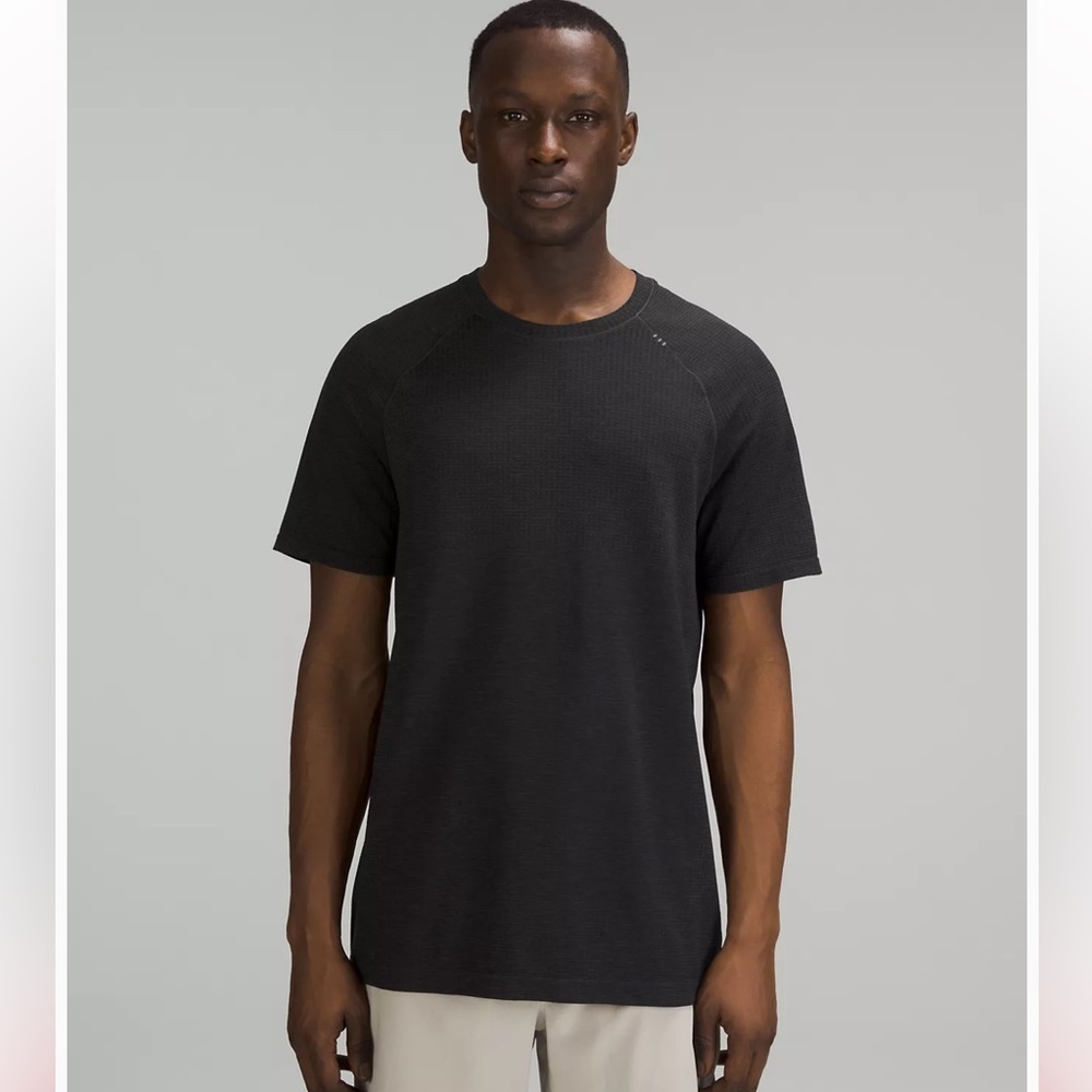 Lululemon athletica Metal Vent Tech Short-Sleeve Shirt